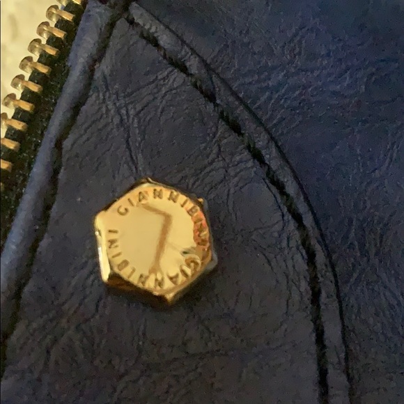 Blue Gianni Bini hobo bag - Picture 3 of 6